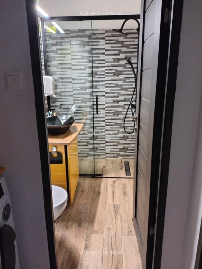 Apartament cu 3 camere decomandat în Astra - 17