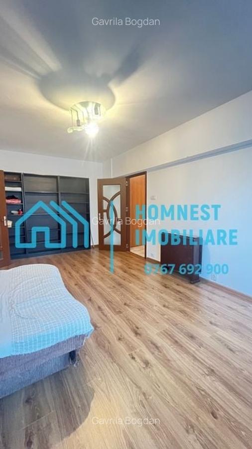 Apartament cu 2 camere semidecomandat, mobilat în Titulescu - 22