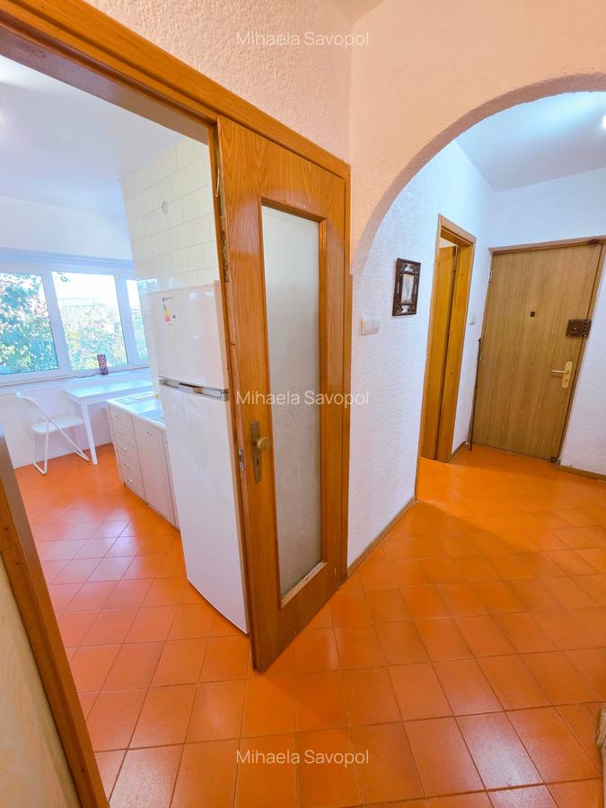 Garsoniera inchiriere Stirbei Voda bloc 1993 etajul 3/7 - 21
