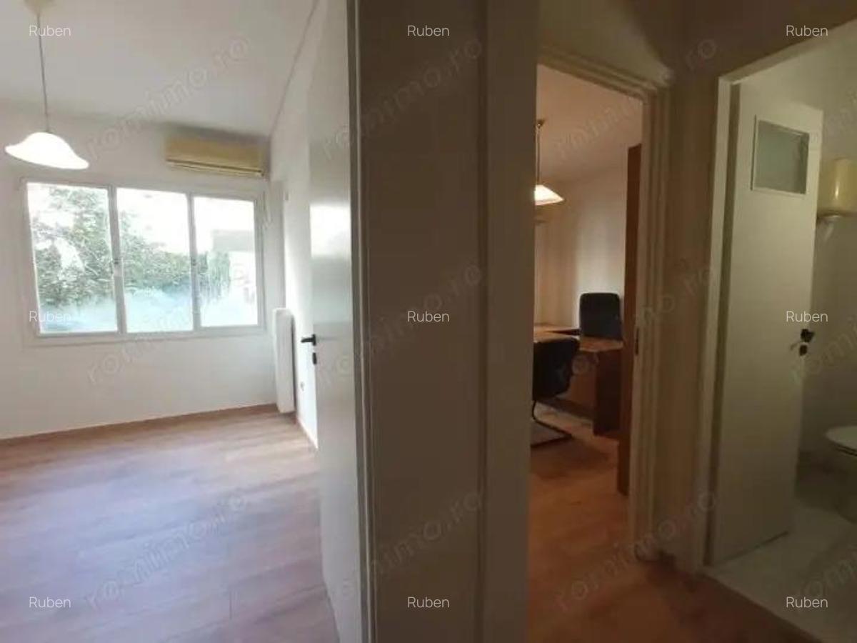 Spatiu comercial de inchiriat in zona Ozana - 4