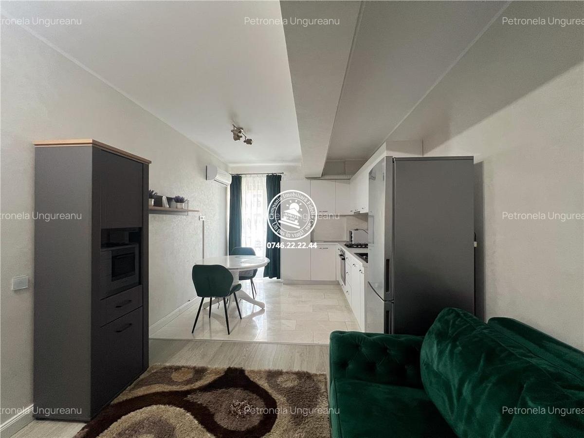 Apartament de inchiriat in Complex Royal Town - 2