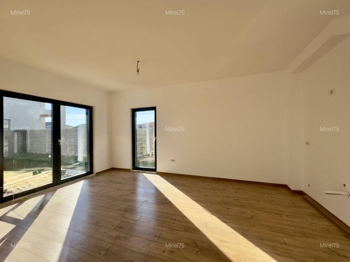 Duplex despartit prin camera Tehnica, Mosnita Noua-Valery - 3