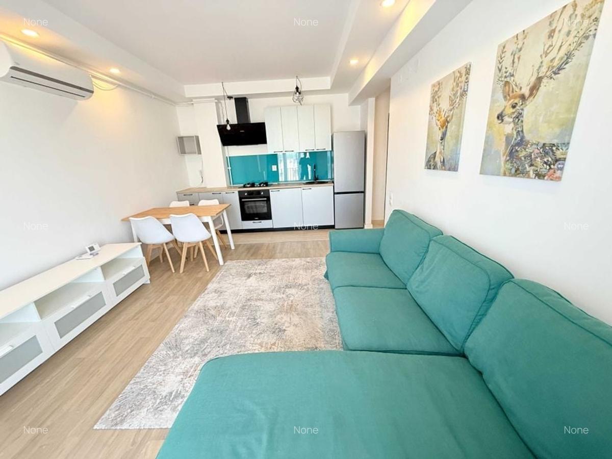 Inchiriere apt 3 camere, Cosmopolis, Loc de parcare inclus - 1