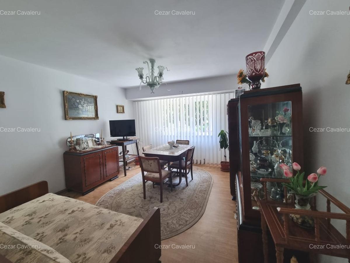 Apartament 2 camere decomandate- parter- Aleea Parcului - 6