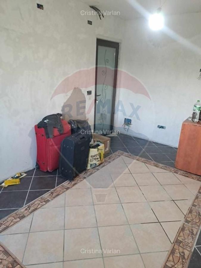 Apartament cu 2 camere de vanzare Savinesti - 4