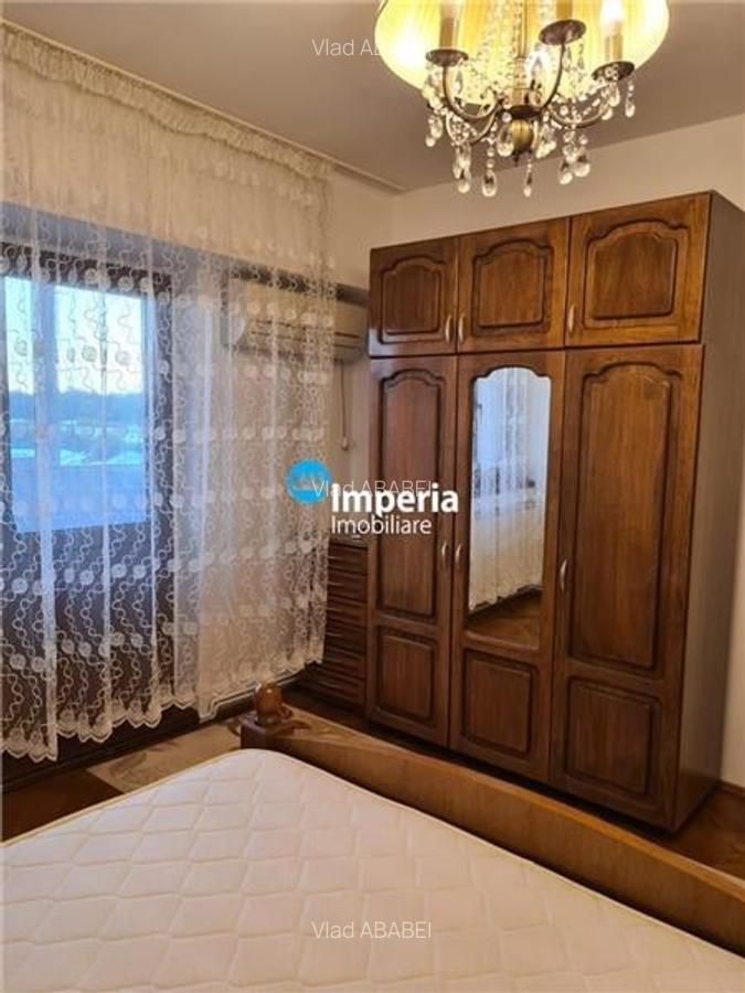 Apartament cu 3 camere decomandat în Podu Roș - 5