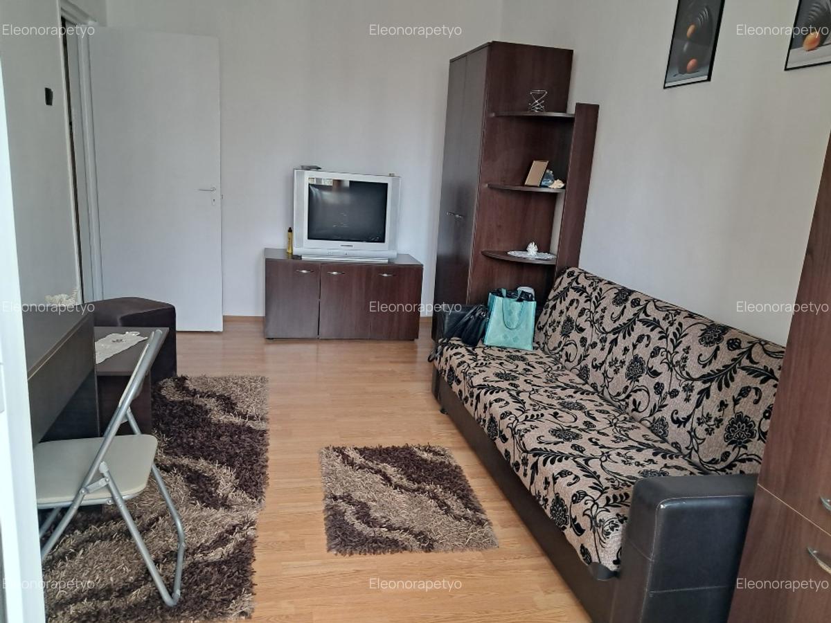 Inchiriez garsonieră confort 1 zona Confecții - 2 Inchiriez garsonieră confort 1 zona Confecții - 2