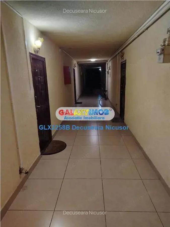 Apartament 2 camere mobilat utilat in Militari Residence, 54.900 euro - 9