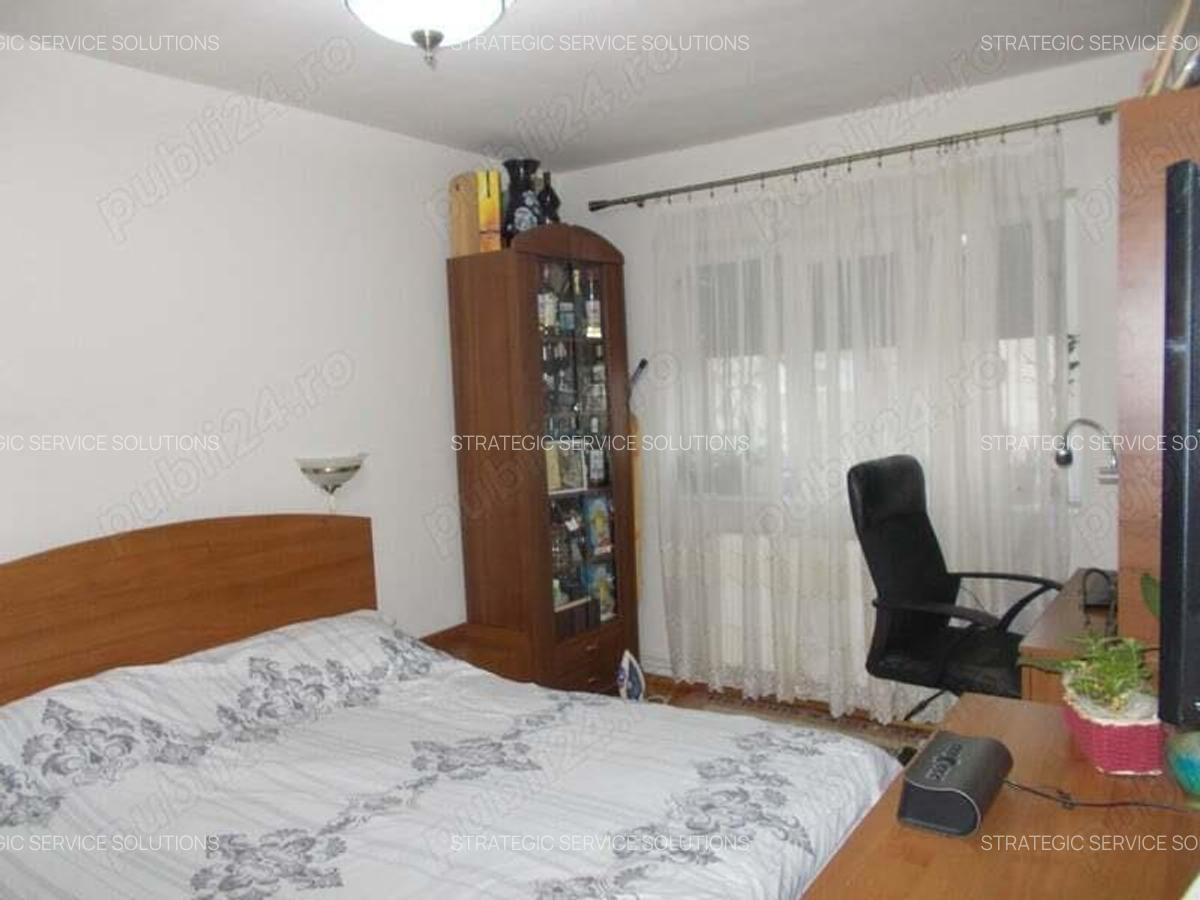 Apartament 3 camere decomandat, Timisoara, zona C. Martirilor, et. 4 acoperis, mobilat, utilat - 14