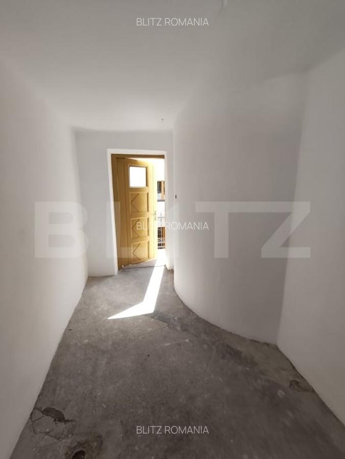 Apartament renovat complet situat in zona ultracentrala in cladire istorica - 9