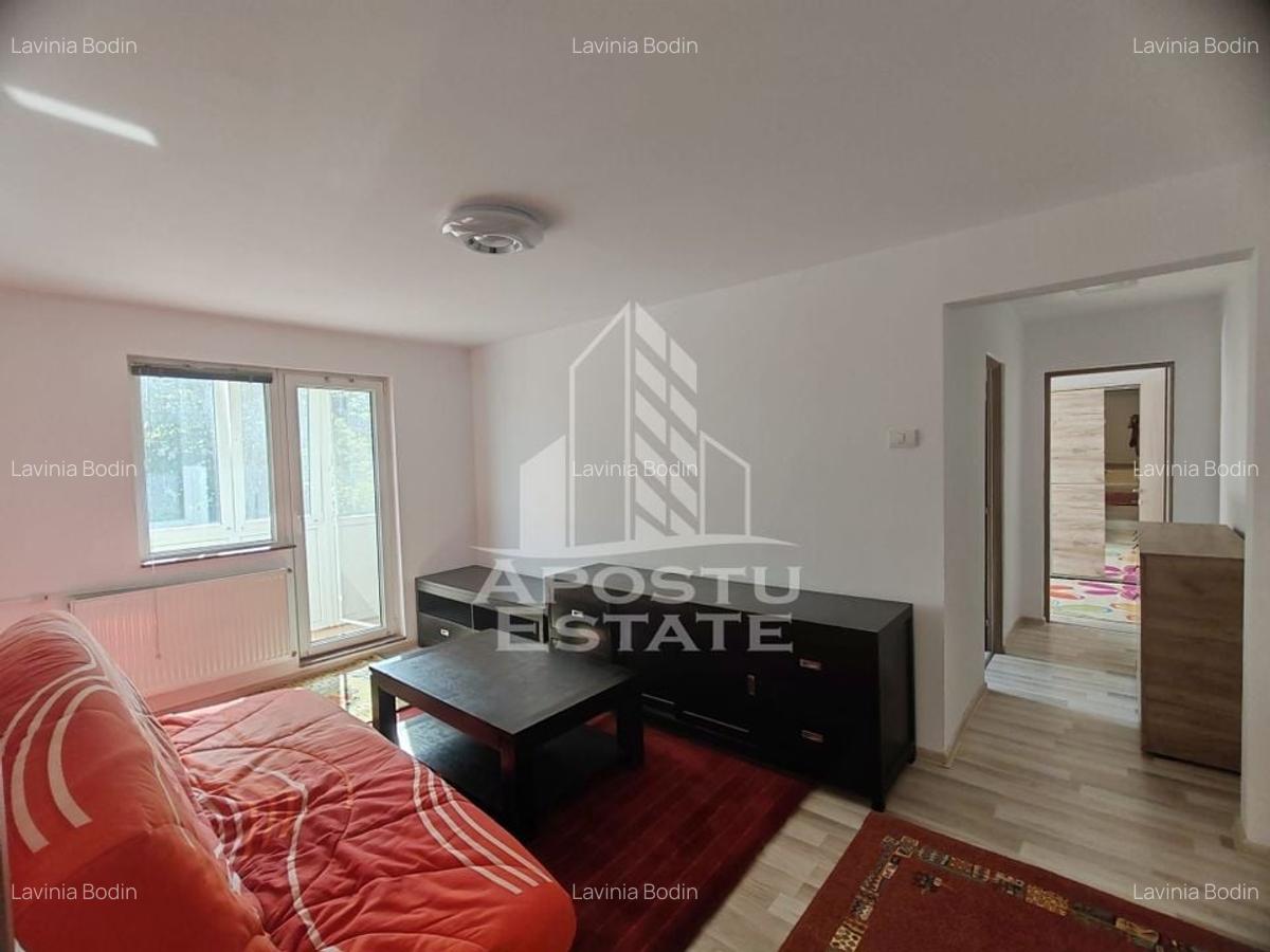 Apartament cu 3 camere, proaspat renovat, zona Dacia - 1