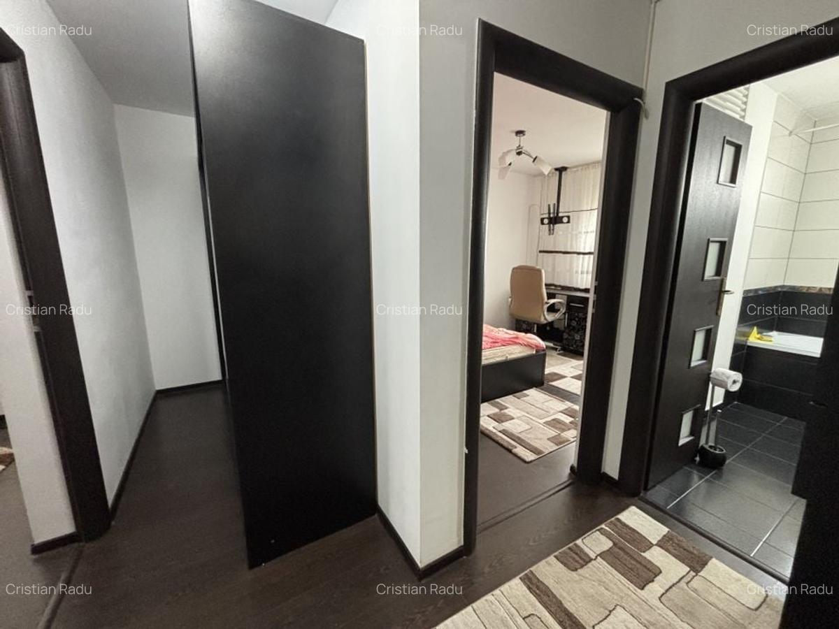 Apartament cu 3 camere, mobilat în Teiul Doamnei - 11