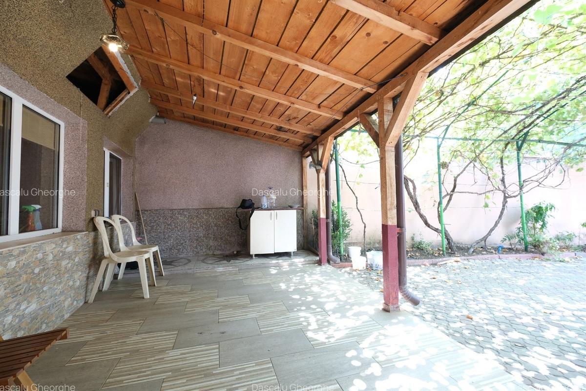 TEI TOBOC - Petricani, casa exceptionala din caramida, 4 camere si 200 mp. teren - 3