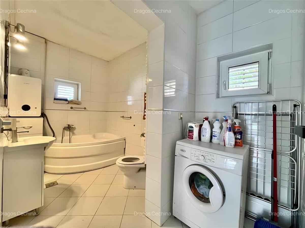 Casa Individuala cu 5 Camere zona spitalul Judetean - 11