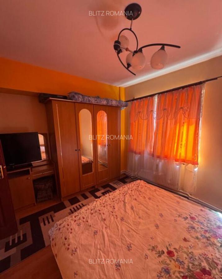 Apartament 2 camere, central , Radauti - 11