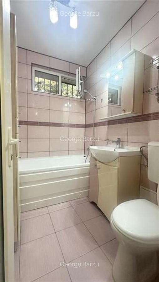 Apartament 2 Camere, Amplasare Excelenta, zona Tomis 1 - 8