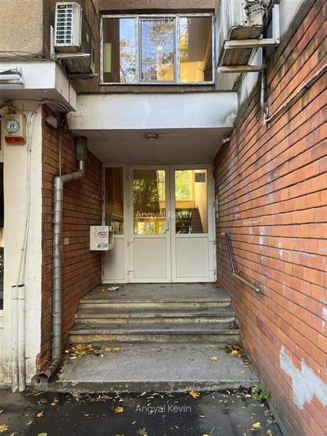 Apartament 4 camere, 2 bai, 71 mp  Dacia Oradea - 11