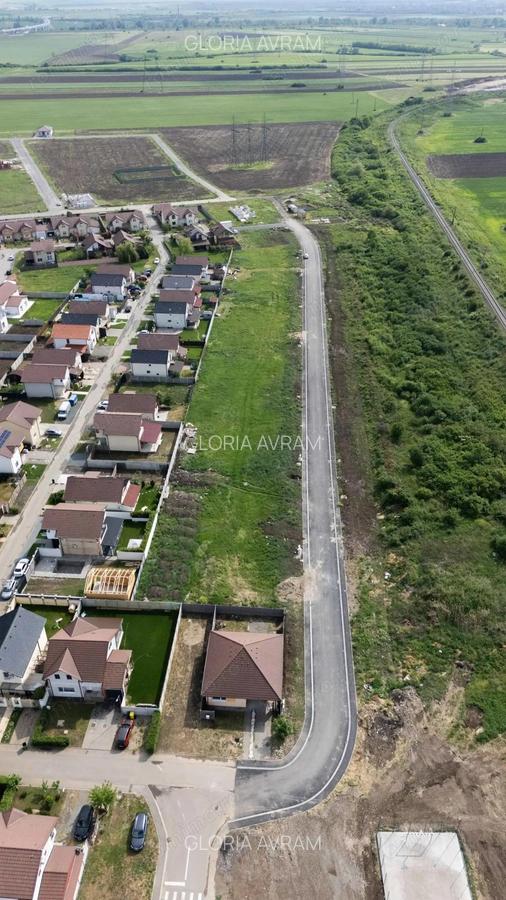 Terenuri de vanzare in Via Carmina de 435 mp cu utilitatile la cheie - 6