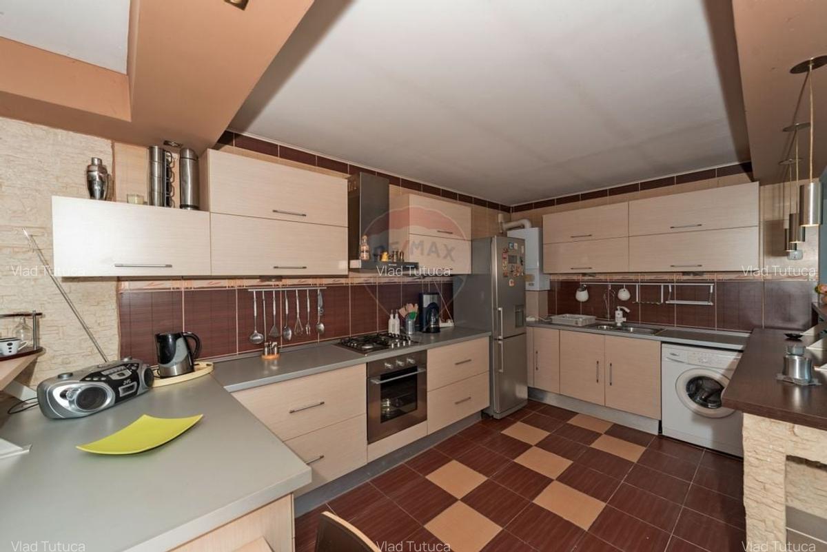 Casa de vanzare in Voluntari, 2 camere, mobilata, loc de parcare - 9