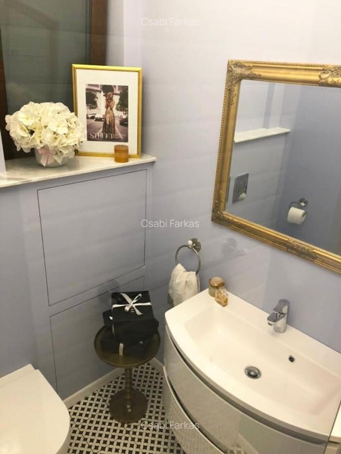 Apartament cu 3 camere decomandat, mobilat în Central - 9
