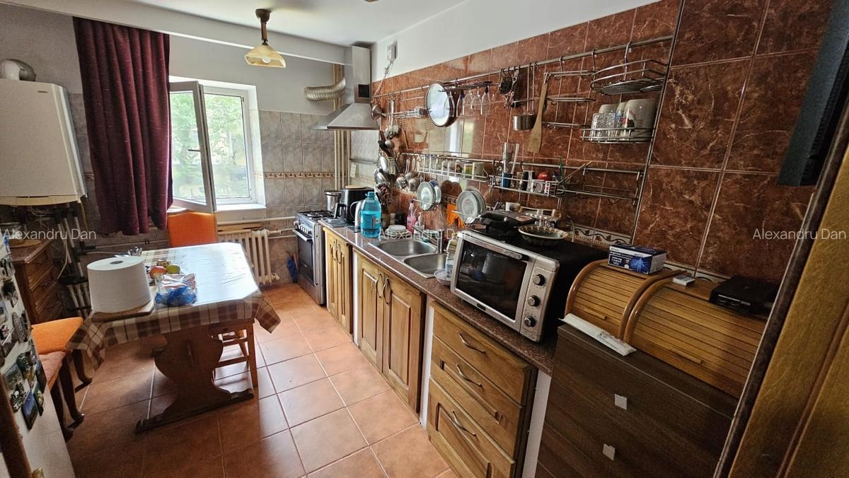 Apartament 4 camere decomandat-centrala -zona Gorjului - 7