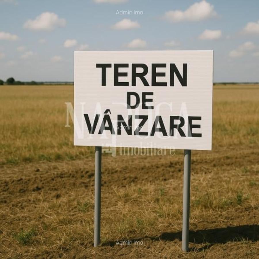 Teren intravilan pentru constructii de vanzare in Salicea - 3 Teren intravilan pentru constructii de vanzare in Salicea - 3