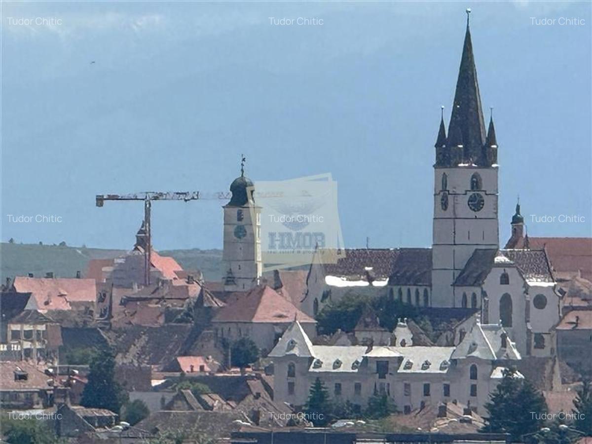 Penthouse 89 mpu 3 camere 2 bai terasa 179 mp 2 parcari Sibiu - 1