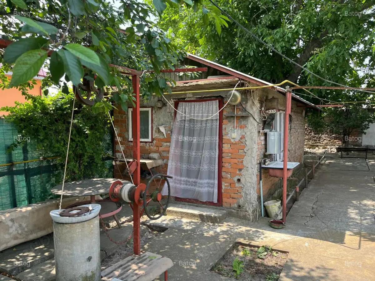 Casa comuna Vanatori, judetul Galati - 9