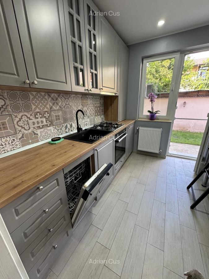 Ap 3 camere cu gradina 150mp  Ghencea Cooperativei / Parcare - 1