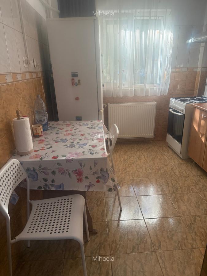 Apartament 3camere, decomandat, zona Brancoveanu - 2