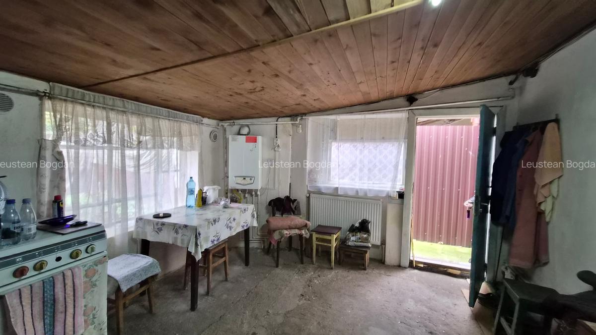 Inel II -Coiciu -scoala generala 39 -casa chirpic 77 mp +teren 236 mp - 8