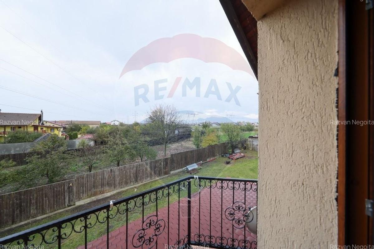 Casa 4 camere, mobilata si utilata, 2 389 m2. teren, Sanpetru! - 18