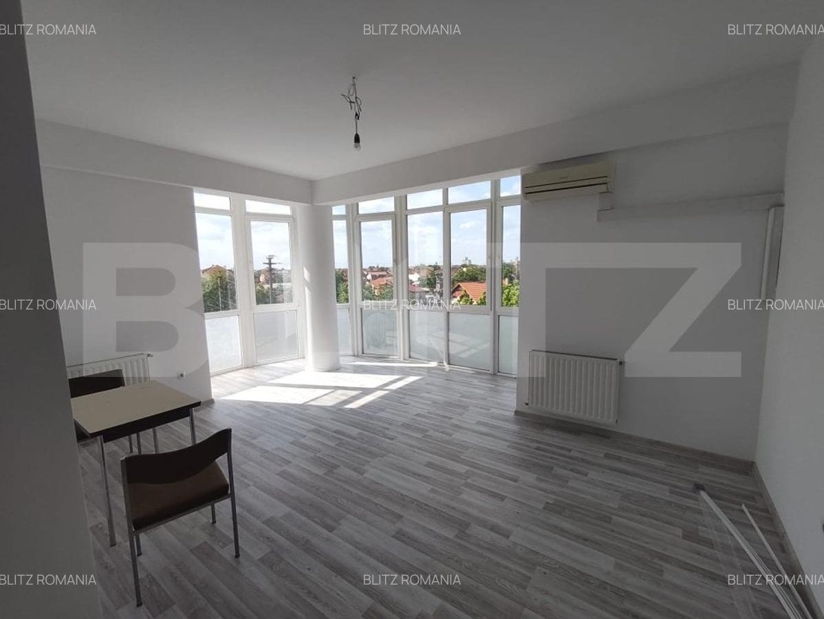 Apartament de vanzare, cu 2 camere, 80 mp, zona calea Aradului - 9