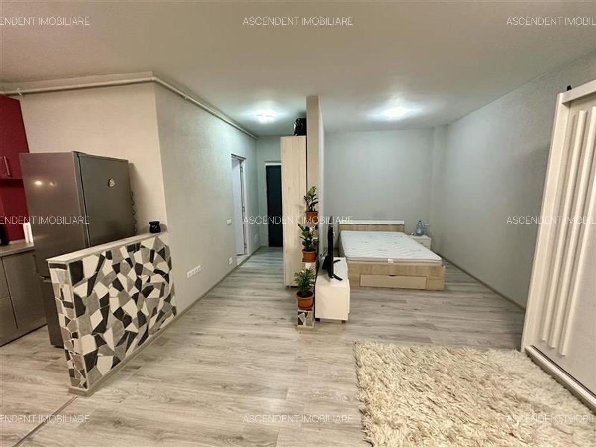 FILM&3D! Elegant,mobilat,accesorizat,totul nou,gata de mutat/inchiriat, Unirii,T - 13