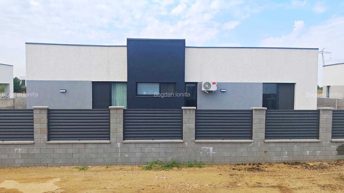 Casa cocheta - 4 Camere - Teren 420mp - 2 Bai - Terasa-Comuna Berceni - 1