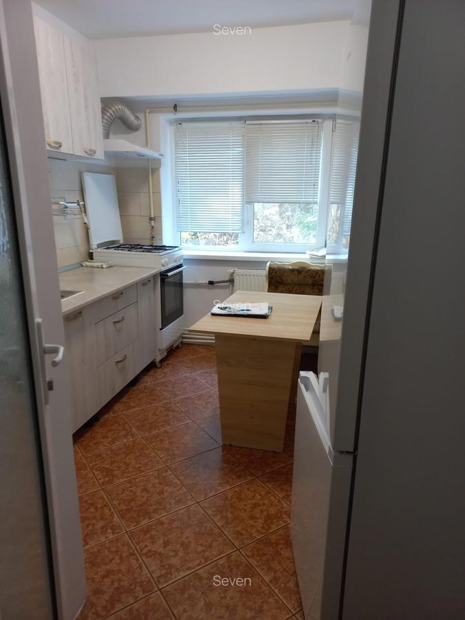 Apartament 2 camere - Tomis Nord - Brotacei - 500 euro/luna (Cod E2) - 5