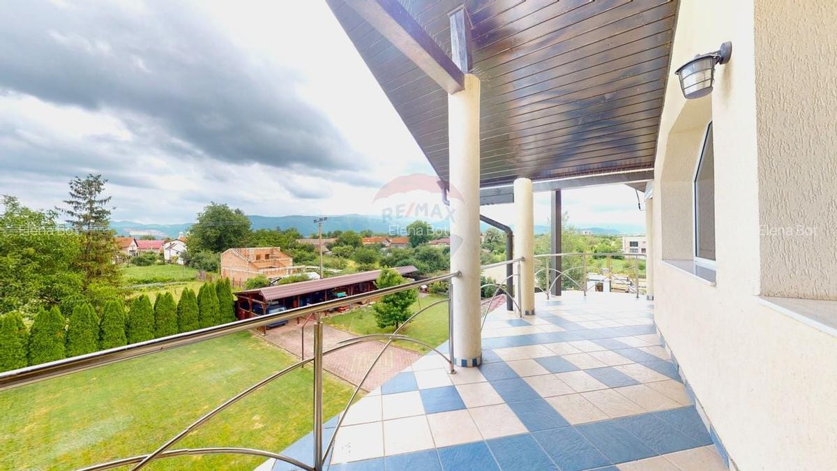 Vila deosebita cu gradina superba si panorama - Ghimbav, ultracentral - 11