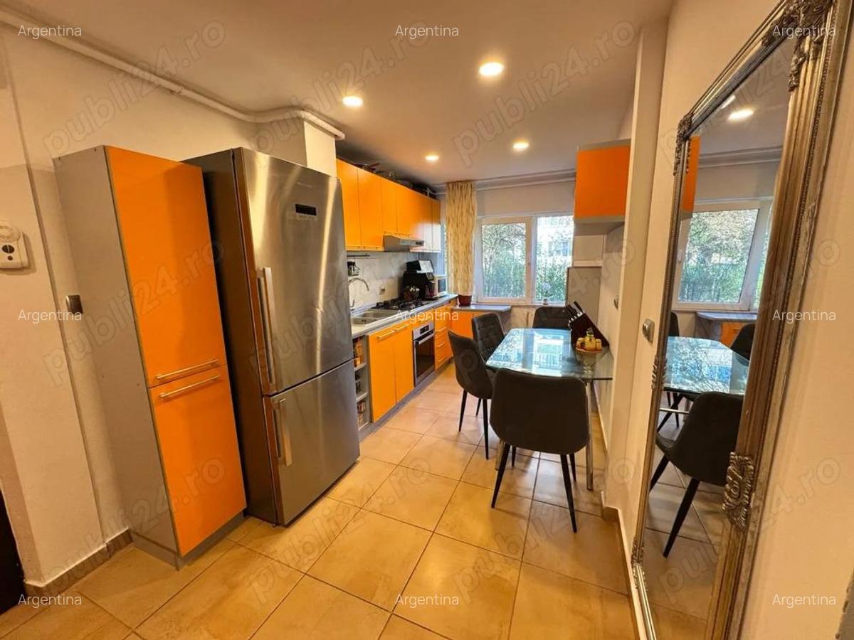 Apartament 3 camere, semidecomandat, parter, Micro 16, Gala?i - 10