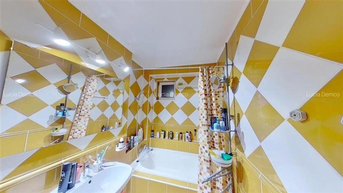 Apartament cu 3 camere decomandat, mobilat în Centrul Civic - 4