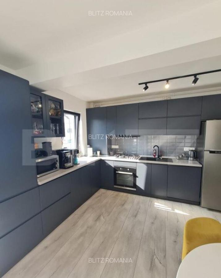 Apartament la cheie, 3 camere, lift, 2 parcari subterane, zo - 4