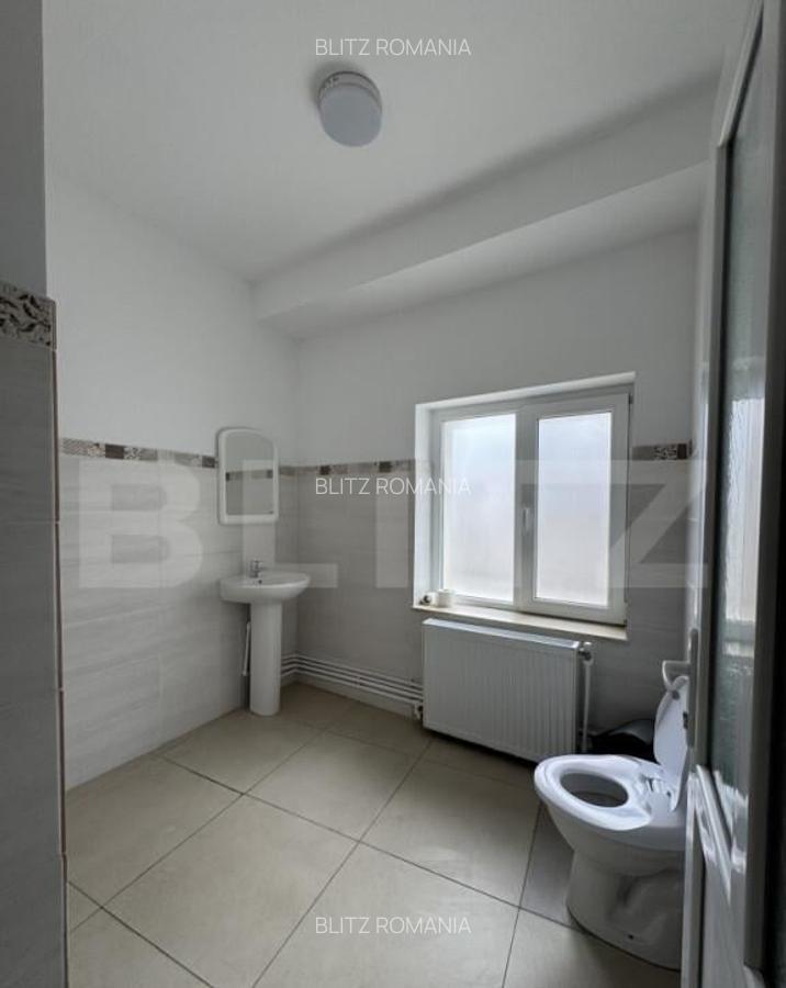 Parter cladire comerciala, 85 mp, zona centrala - 1