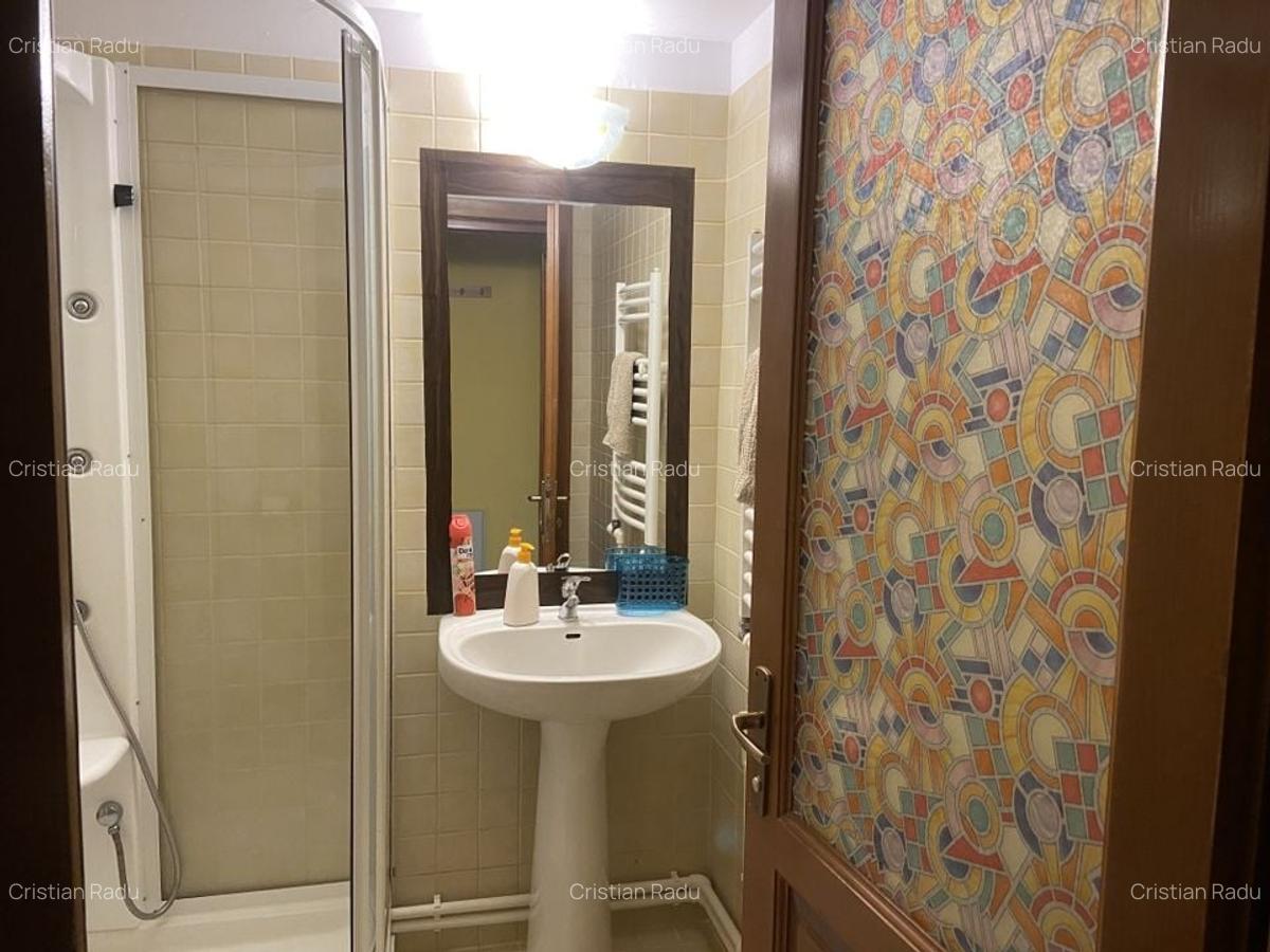 Apartament cu 3 camere în Clăbucet - 7