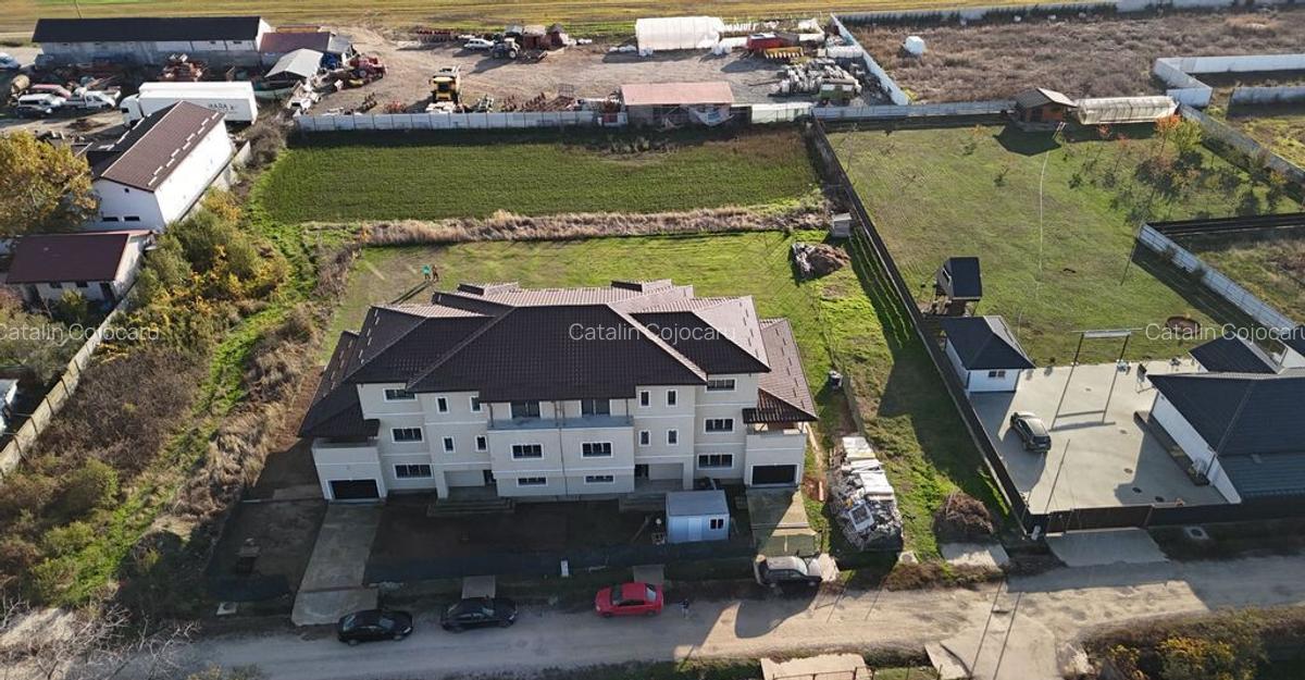 Case cu suflet 455 mp utili + teren 1.000 mp Balace... - 27