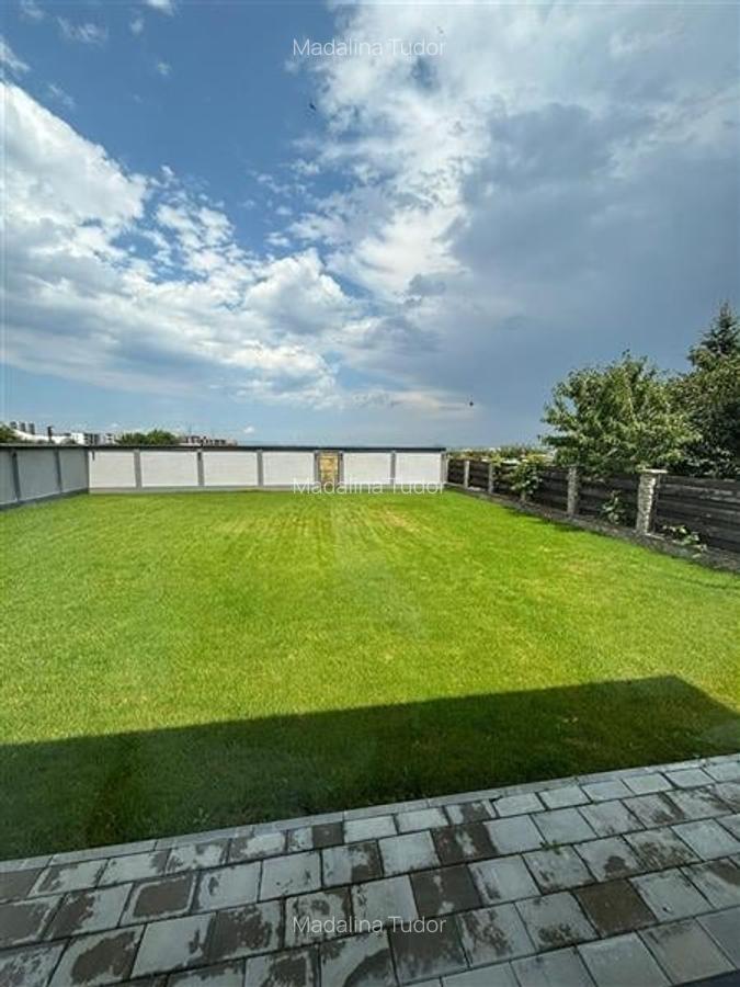 Casa individuala in Cristian cu teren 800mp, toate utlitatile racordate, Cristia - 5