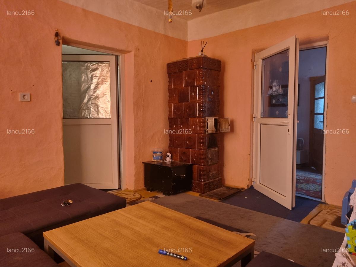Casa de vanzare in Comuna Tormac pret negociabil - 3