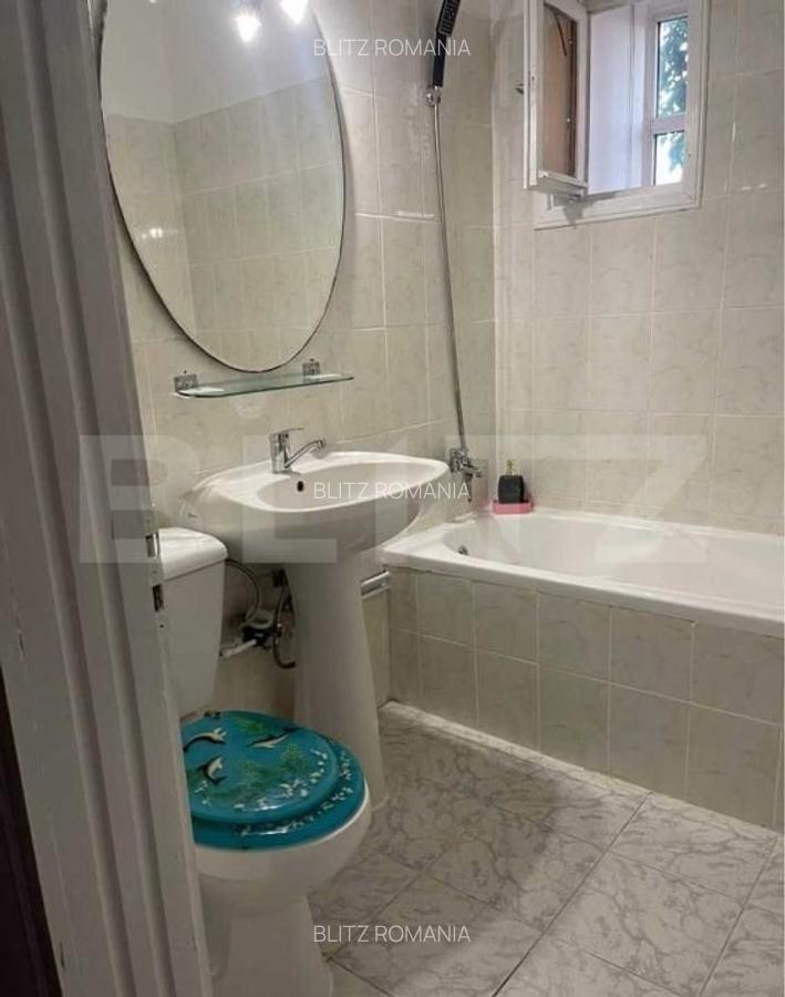 Apartament de inchiriat, cu 3 camere, 75 mp, zona Podul Ros - 6