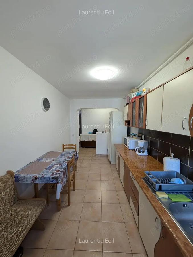 Apartament cu 2 camere de inchiriat, zona ultracentrala Floresti - 5