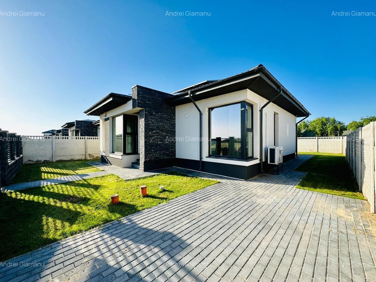Casă modernă pe parter în comuna Berceni | 3 camere | 375 mp teren | 135.000 € - 2