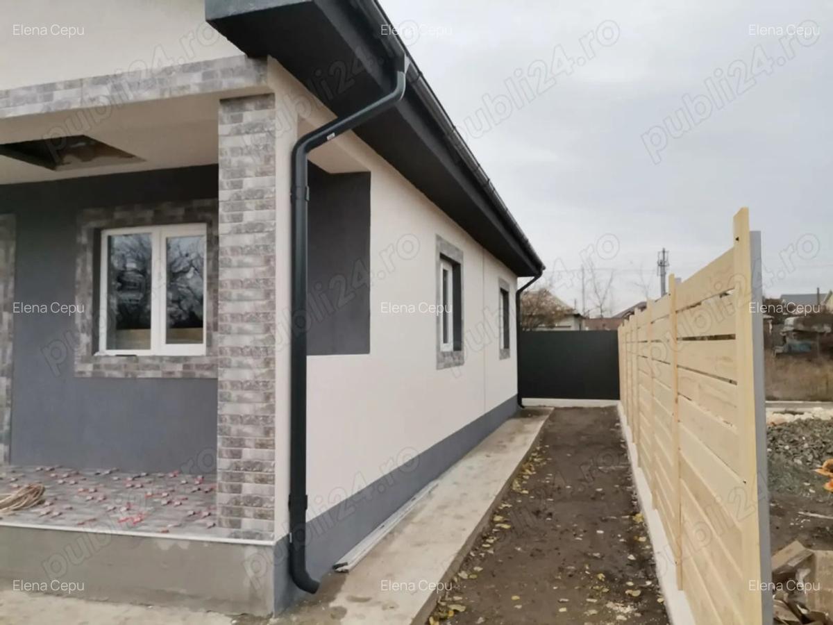 Casa de vanzare in Valu lui Traian - 5