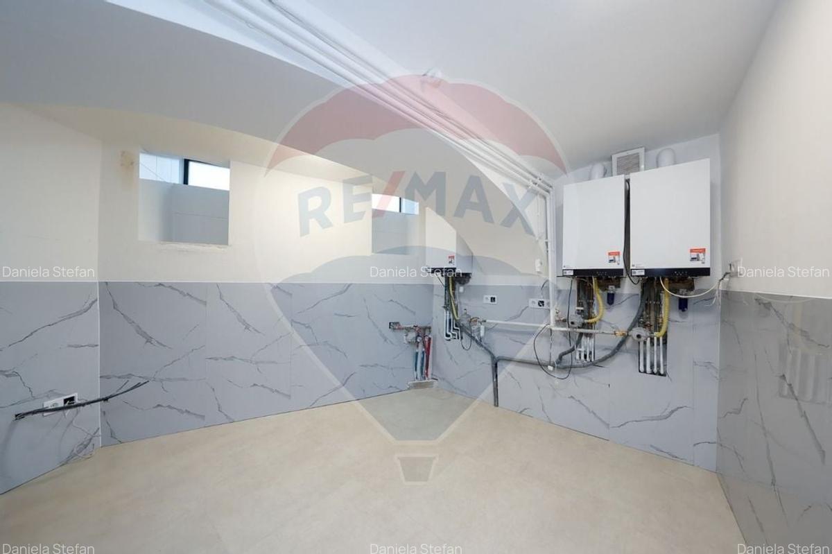 Constructie comerciala P+2 functiuni mixte  - str. Iuliu Maniu - 22